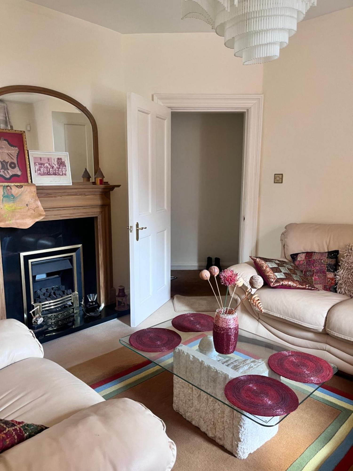 Private In Charming Detached House In Newington Édimbourg